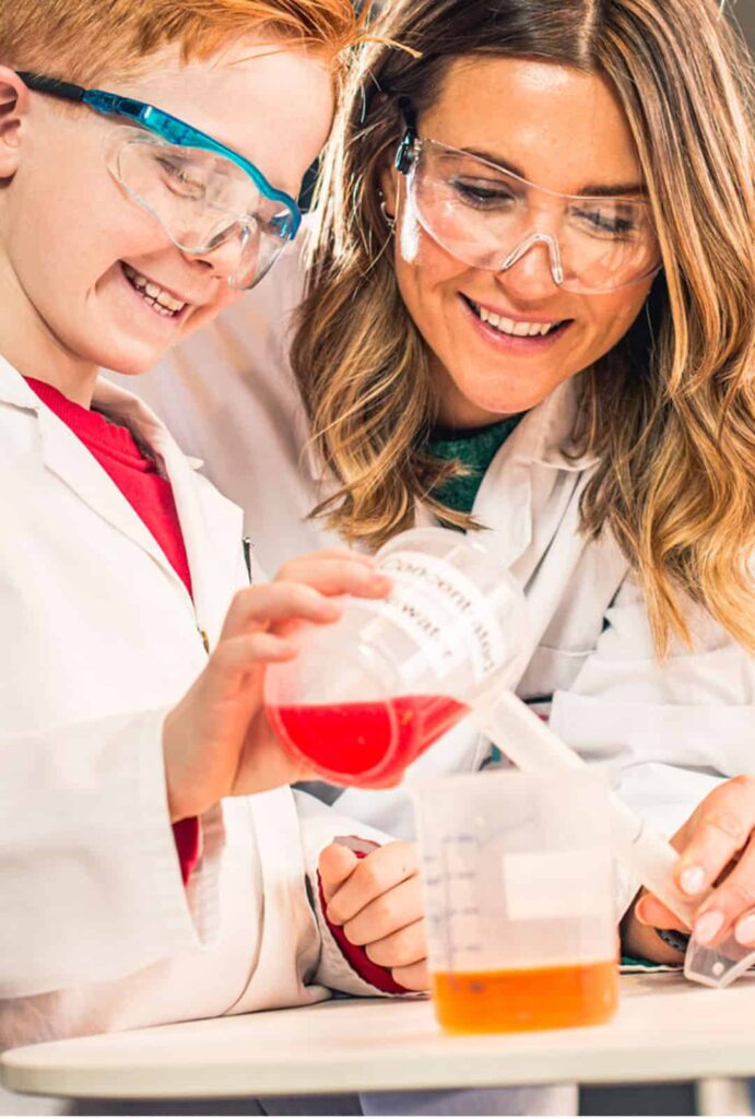 Experiment zone centre for life