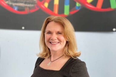 Dr Lorraine Cowley